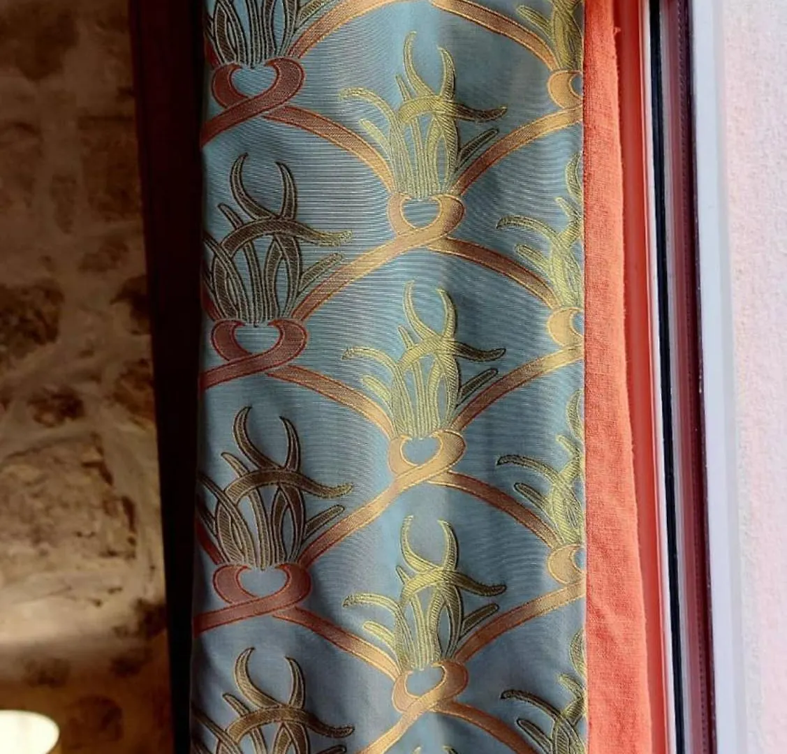 Le Presbytere De Maitre Jacques Αρλ